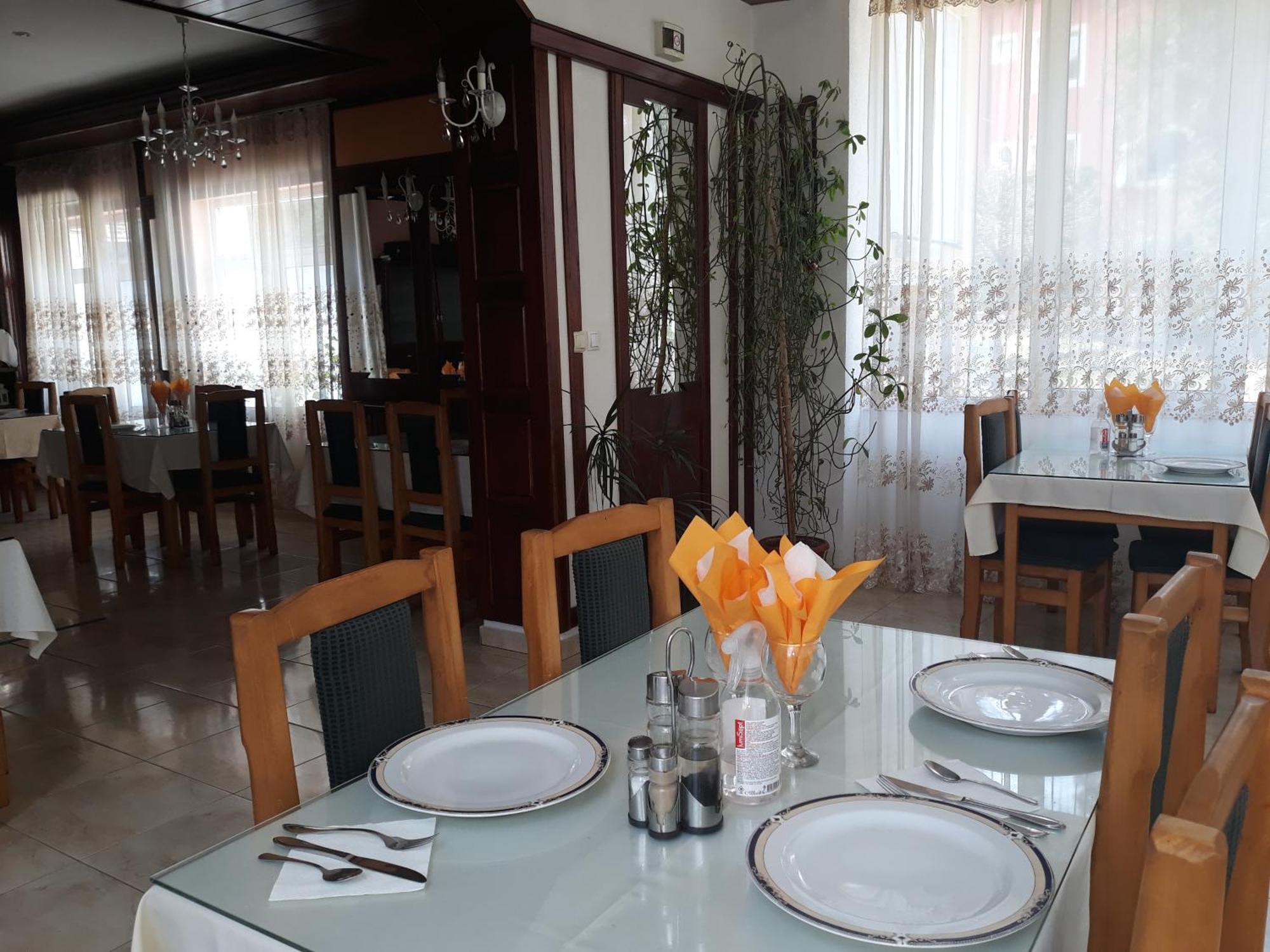 Băile Olăneşti Hotel Alice מראה חיצוני תמונה